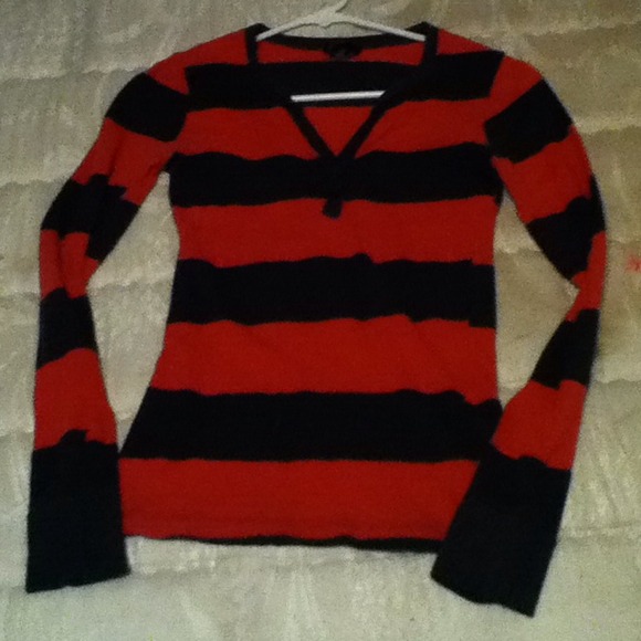 Rue 21 top