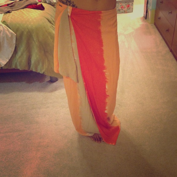 ❌SOLD👊Kohls orange skirt-XS
