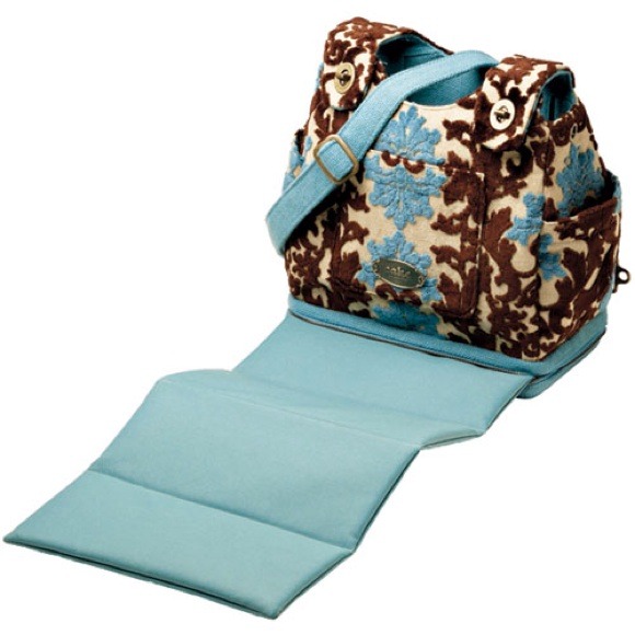 Petunia Pickle Bottom Cake SocietySatchel