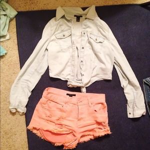 Button up crop top with ties!