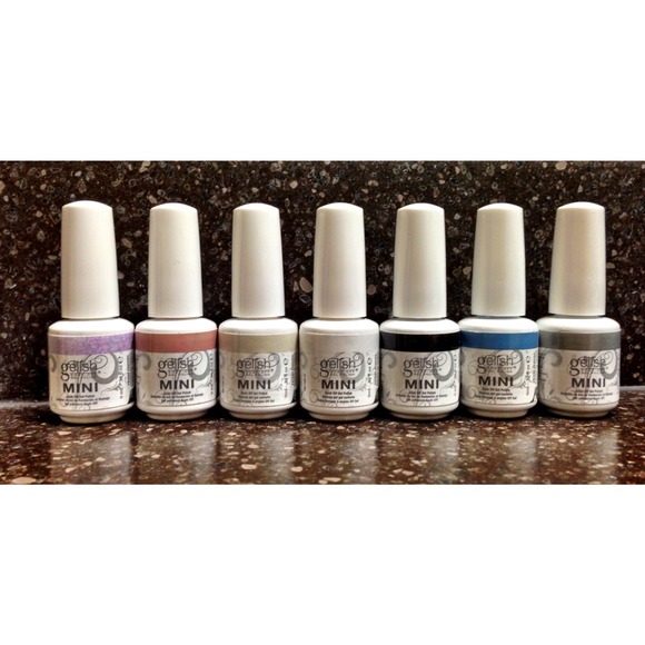 ❌SOLD👊4 gelish mini polishes