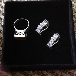 🎀HOLD 🎀 Silpada Set amber ring &clip earrings