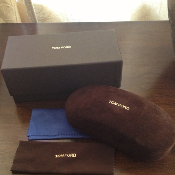 Tom Ford Case and box.