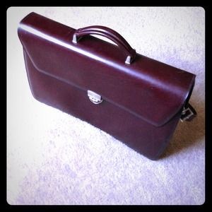 FOR HIM, LEATHER BRIEFCASE 😄
