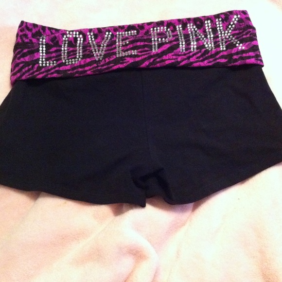 💢💢💢SOLD💢💢💢💥Pink yoga shorts