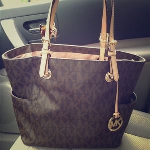 Michael Kors Tote