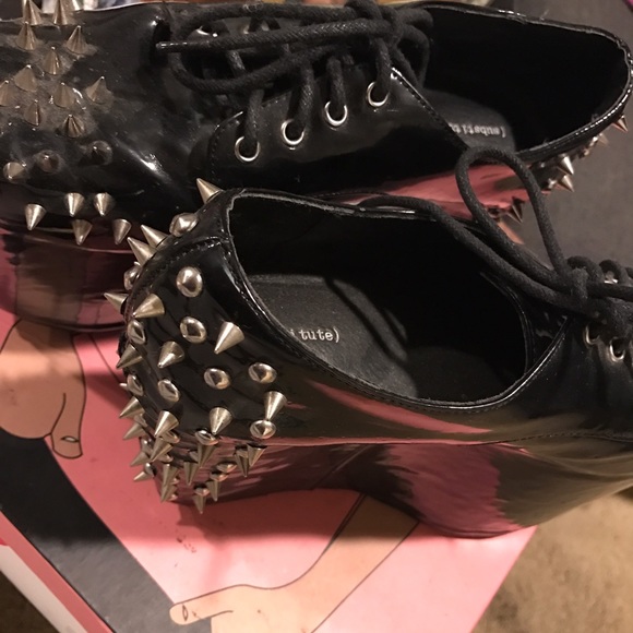 substitute Shoes - Substitute Platform Shoes