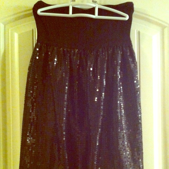 Strapless black sequin dress!