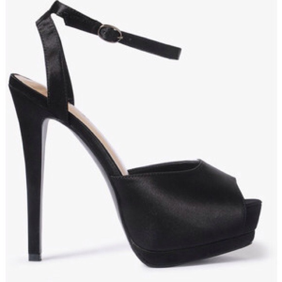 **SOLD* Forever 21 satin platform heels