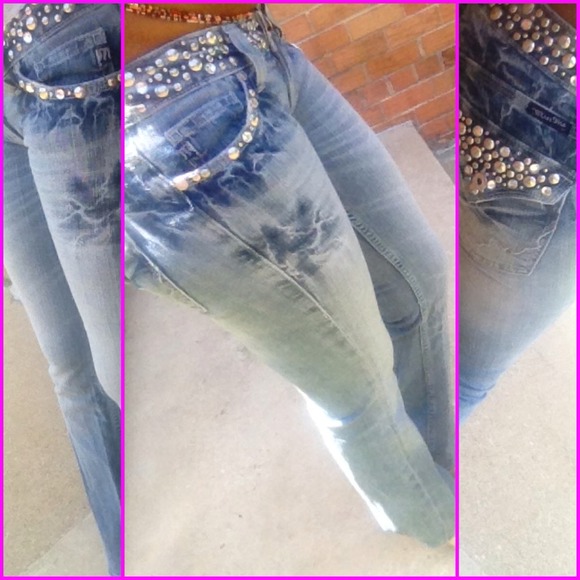 Miss Me dazzled jeans! Stone wash great for beach!
