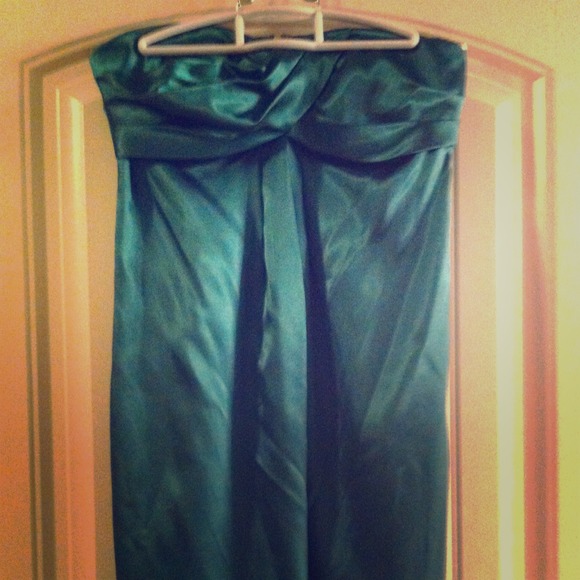 Emerald green cocktail dress!