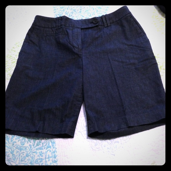 Dark blue Twill Loft shorts