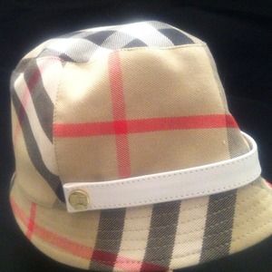 Sold ! Authentic kids Burberry hat !