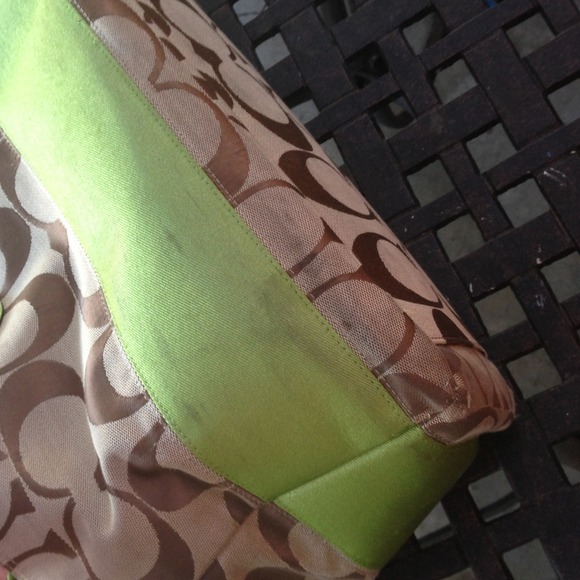 Additional photos of coach tote