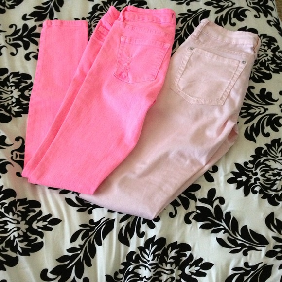 Pink jeans bundle 💕💕💕.             🚨REDUCED🚨