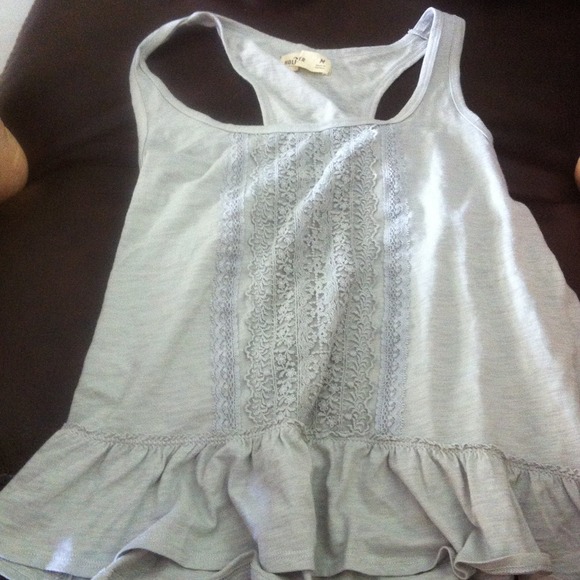 ❌SOLD❌ Hollister gray racerback flowy tank