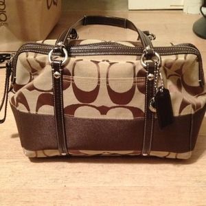 100% Authentic Coach Bag w/ Brown Straps and C's