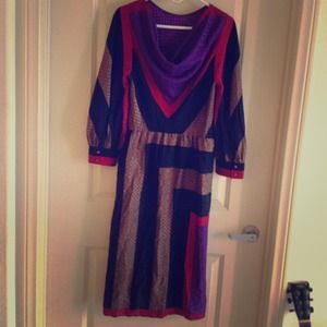 Beautiful silk dress SIZE MEDIUM