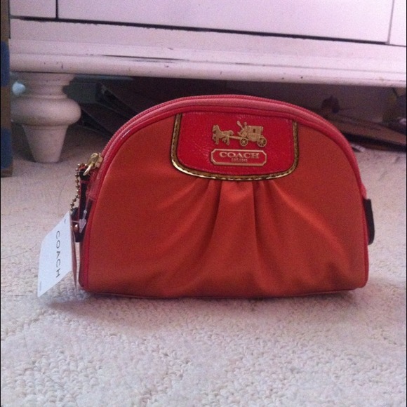NWT Authentic Coach Makeup Bag