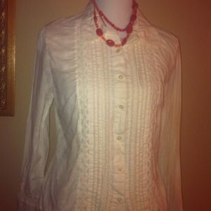 White long sleeve shirt