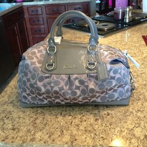 🌸REDUCED🌸NWT Authentic Coach
