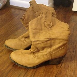 Rocketdog cowboy inspired boots!