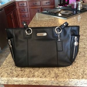 🌹FINAL SALE🌹Authentic Coach  Purse NWT