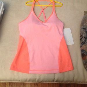 Lululemon surya tank
