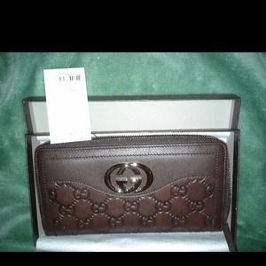 Gucci wallet