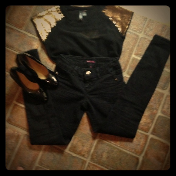💌 TRADED 💌 Black skinny jeans!