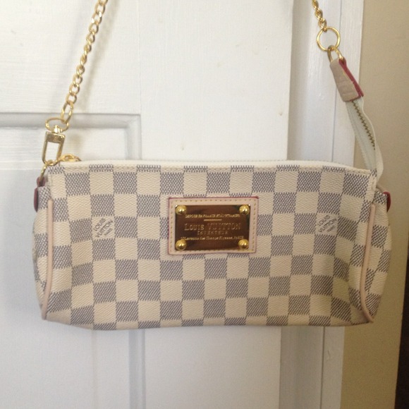 SOLD. Louis Vuitton Eva clutch. Very cute. $600!