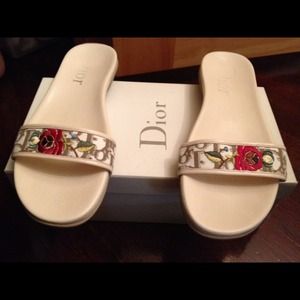 Christian Dior flats