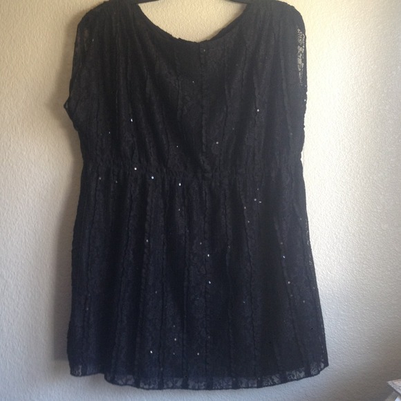 SOLD-BUNDLE Black Lace Sequins top