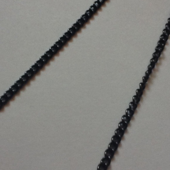 Black Metal Flower Necklace - Picture 3 of 4