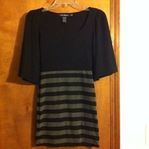 Sexy fitted top with flowy sleeves