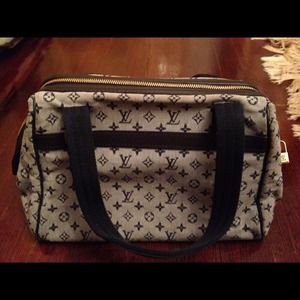 Louis vuitton handbag