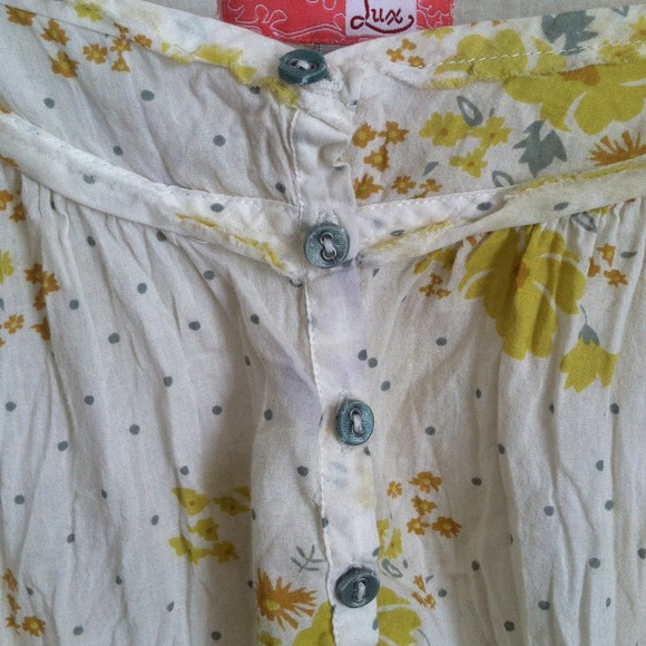 SOLD - Picture 3 of 4