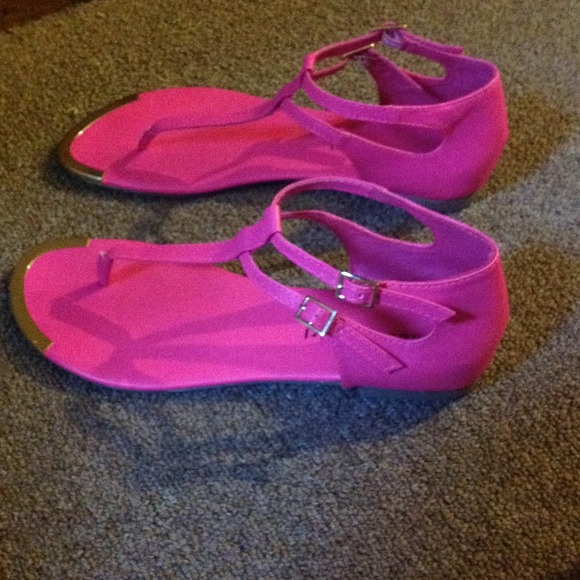 SOLD!!!!!! Neon sandals - Picture 2 of 4