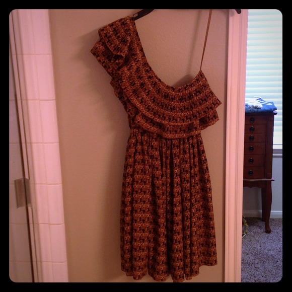 Never worn one- shoulder dress