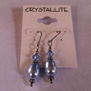 New crystallite earrings.
