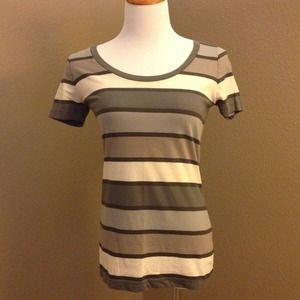 Gray/Cream Summer Top