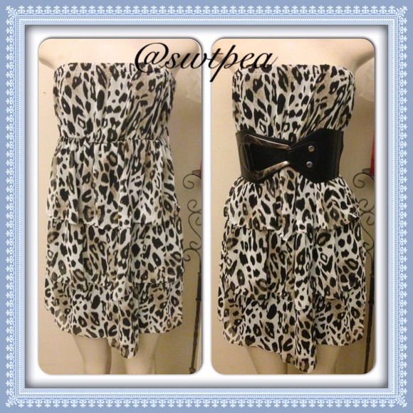 Dresses & Skirts - Ruffled Up w/belt