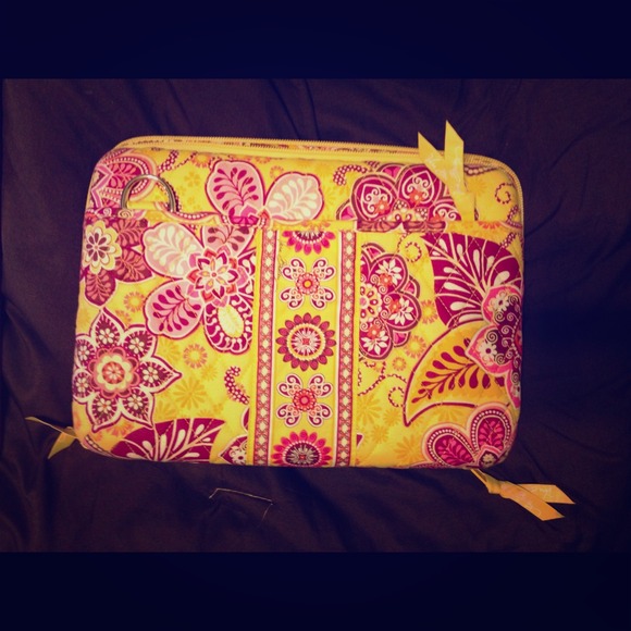 Vera Bradley iPad/netbook case
