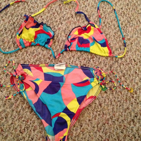 Multicolored string bikini