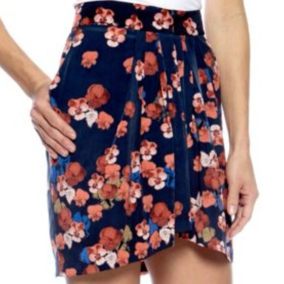 Jessica Simpson Skirt