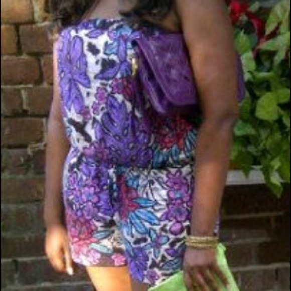 Purple & beige flower print romper - Picture 1 of 3