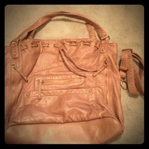 SALE!! 🎉🎉Deux Lux purse!