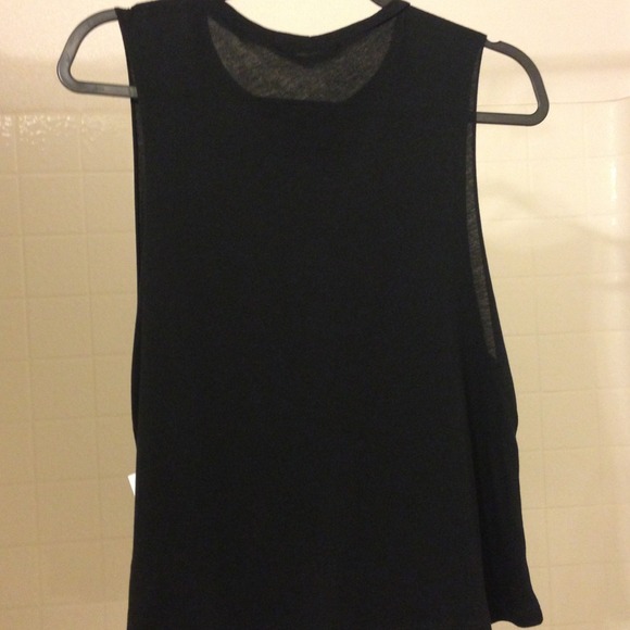 ๐๐new cute tops๐๐ - Picture 2 of 2