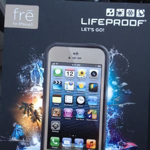 Fre Lifeproof cases for iPhone