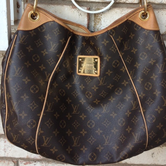 Authentic Louis Vuitton Galliera GM-RESERVED